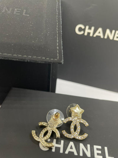 New Auth Black White Crystal Classic CC Logo Earrings Gold Tone with Box