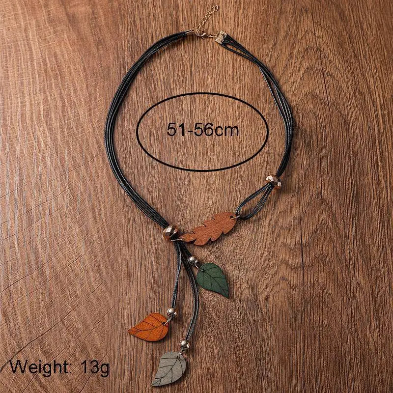 Vintage Handmade Bohemian Ethnic Wood Leaf Pendants Necklace for Women